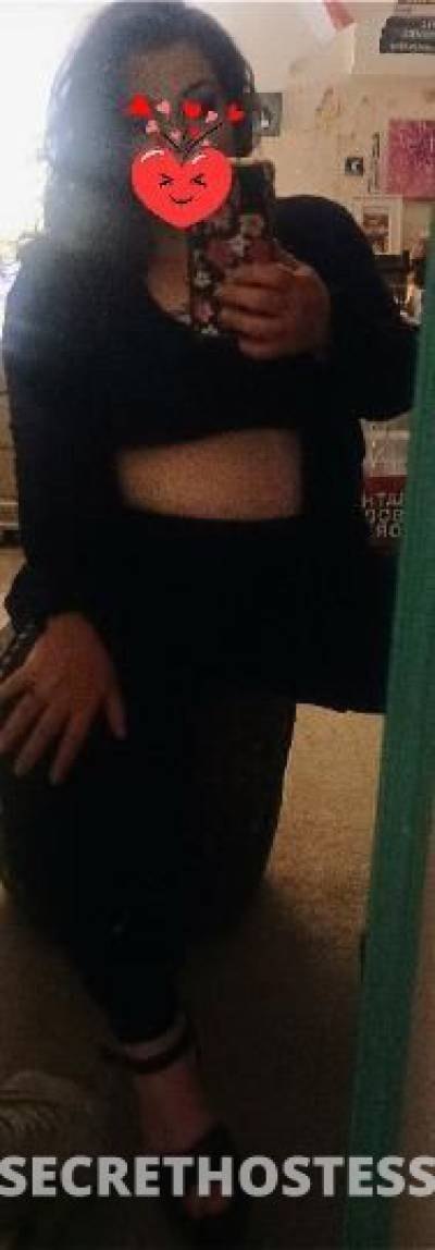37 year old Escort in Philadelphia PA Spontaneous Hottie!!! Yes I will, Yes I do, Yes I can