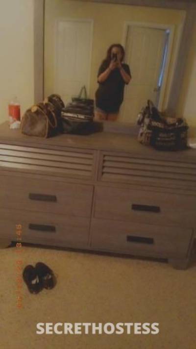 32 year old Hispanic Escort in Amarillo TX Looking for a good time