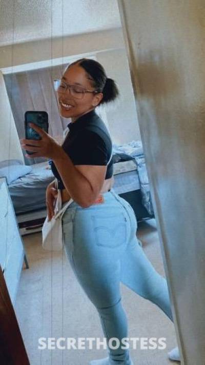 Tiny 24Yrs Old Escort Bronx NY Image - 0