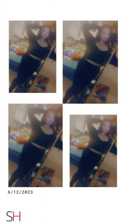 25 year old Asian Escort in Winnipeg ** last week to book your appointment with shortyy ?? 