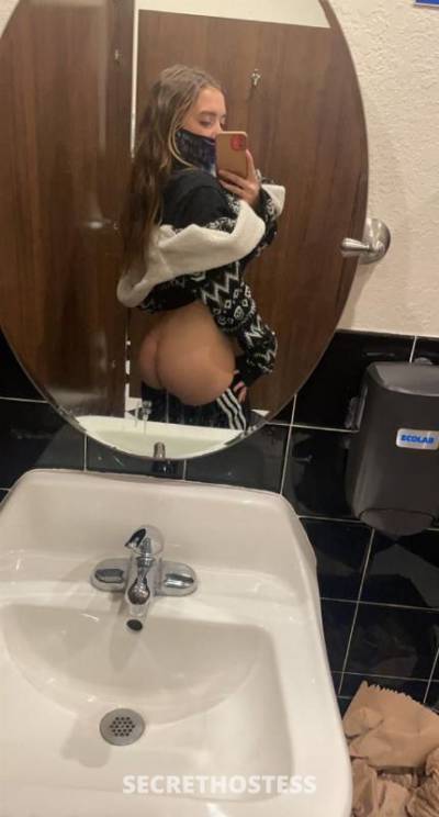 26 year old Escort in Dallas TX Available now