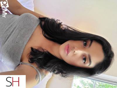 0 year old Escort in Kitchener Young tight come get some