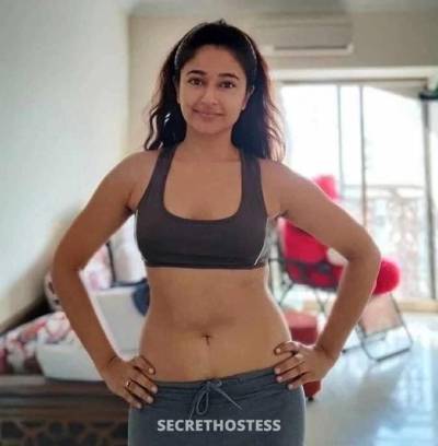 25 year old Indian Escort in West Melbourne Melbourne Indian sugar babe new to town, first day, your secret 