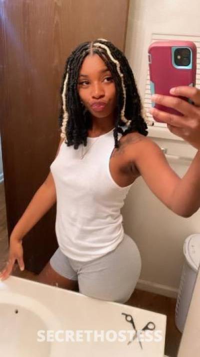 Come date with your favorite black Barbie 25m $250 /1h $400 in Rochester MN