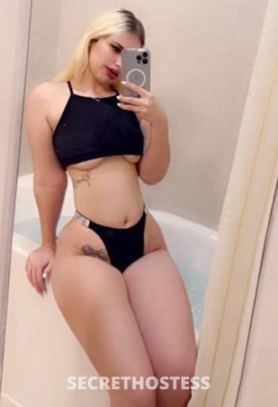 23 year old Escort in Lincoln NE Helloooooo my name is Mia
