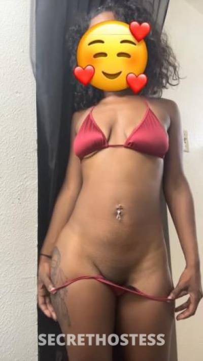 Slim 23Yrs Old Escort Galveston TX Image - 1