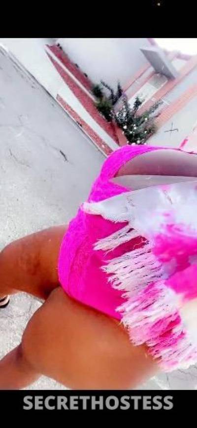 22 year old Caribbean Escort in Inland Empire CA Busty Back N Town Outcalls to you Incall to me