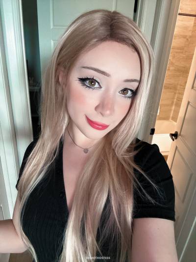 24 Year Old Escort Berlin Blonde - Image 3