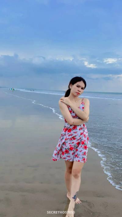 24Yrs Old Escort 44KG 156CM Tall Bali Image - 1