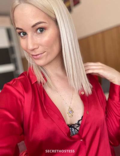 30 Year Old Escort Krakow Blonde - Image 1