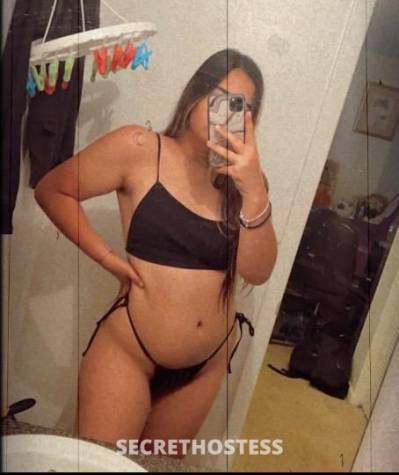 22 year old Latino Escort in Birmingham AL outcall and incall text me for info