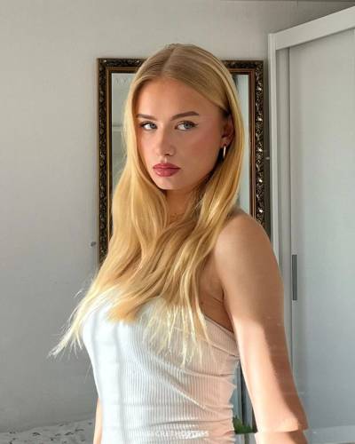 23 Year Old Dutch Escort Mykonos Blonde - Image 7