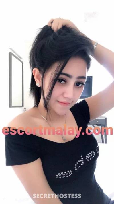 Petite and Sexy Indonesian Escort Linda is Your Perfect  in Petaling Jaya