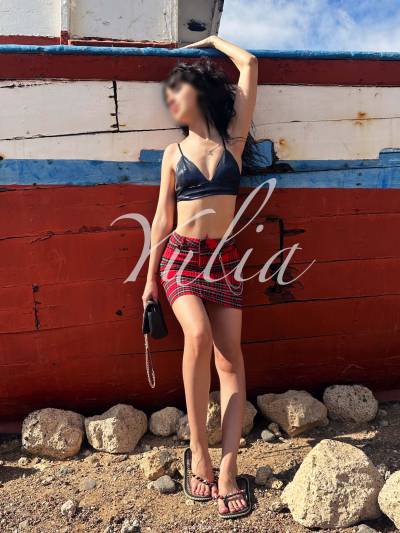 23 Year Old Ukrainian Escort Tenerife Brunette - Image 6