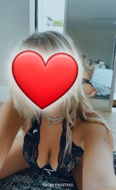 27 Year Old Escort Vienna Blonde - Image 3