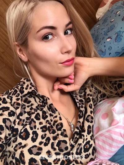 31 Year Old Escort Utrecht Blonde - Image 1