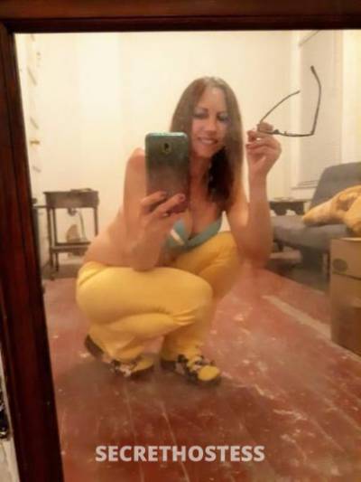 Hailey 46Yrs Old Escort Martinsburg WV Image - 1