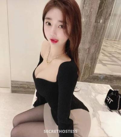 26 Year Old Asian Escort Shanghai - Image 1