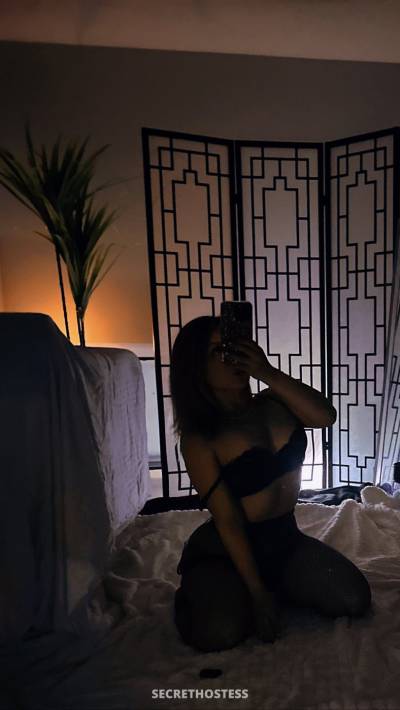 0 year old Latino Escort in Los Angeles CA Sophiee424