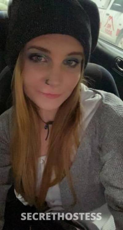 28 year old Escort in Cincinnati OH anna here. incall &amp; content available