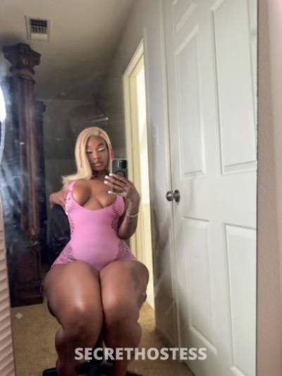 22 Year Old Cuban Escort Detroit MI - Image 3