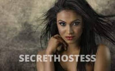 38 year old Escort in Harris Park Sydney Girls needed for an Escort Agency
