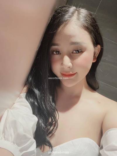 24 year old Malaysian Escort in Kuala Lumpur Curious Escort Rina
