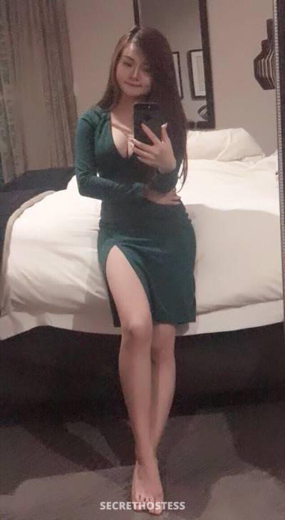 25 Year Old Vietnamese Escort Muscat - Image 2