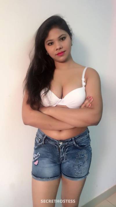 Big Boobs Energetic Escort Girl Real Girlfriend Experience in Muscat