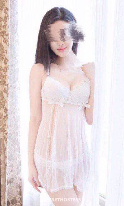 27 Year Old Asian Escort Auckland - Image 2