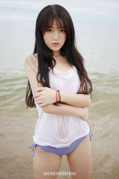 28 year old Asian Escort in Hong Kong Erotic Fun with Asian Yoko Massage Escort