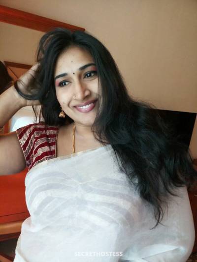 30 Year Old Indian Escort Abu Dhabi - Image 2