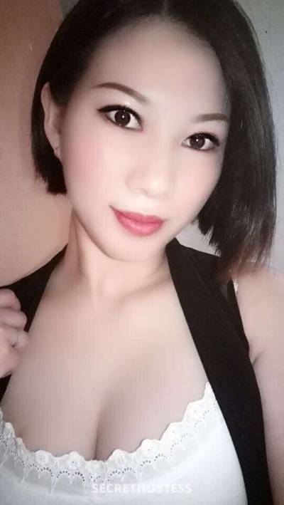 30 Year Old Japanese Escort Dubai - Image 1