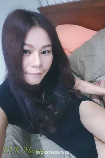 Ultimate Satisfaction with Stunning Escort Malin in Bangkok