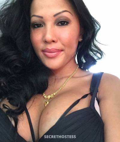 32 year old Thai Escort in Bangkok Playful AnnaUnforgettable Fun Escort