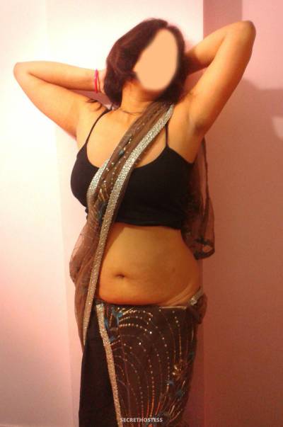 Sweet Deeba Indian Escort Housewife Relaxed With Me in Muscat