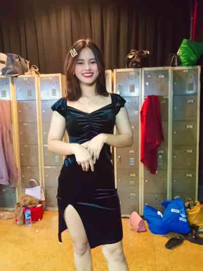 25Yrs Old Escort Size 6 50KG 165CM Tall Jakarta Image - 1