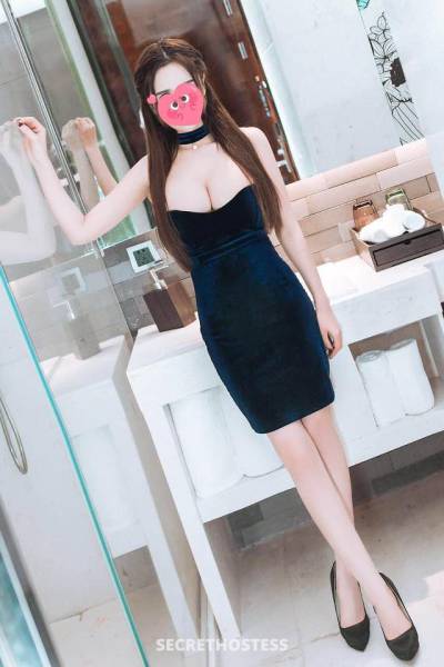 24 Year Old Chinese Escort Auckland Blonde - Image 2