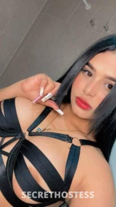 Hi daddy, I'm channel , a very horny latina, I'm new , come  in Chicago IL