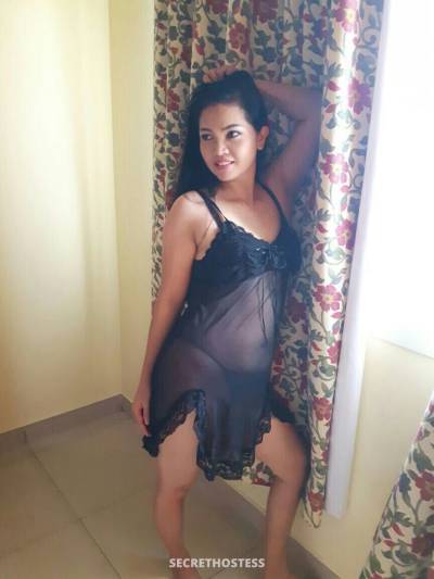 30 Year Old Thai Escort Muscat Black Hair - Image 1