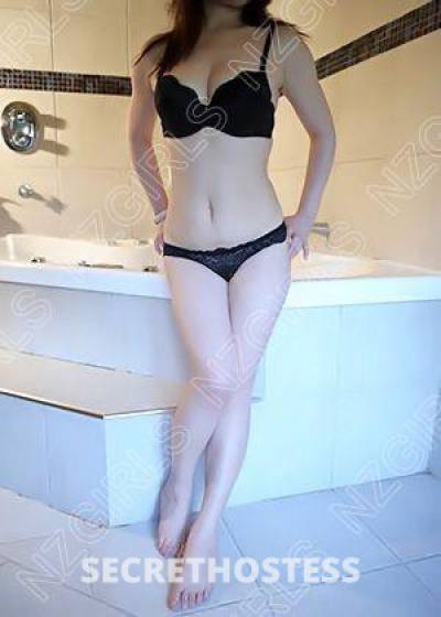 Grace 25Yrs Old Escort Size 6 160CM Tall Auckland Image - 1