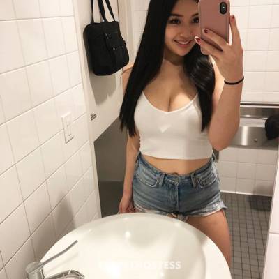 28 year old Escort in Singapore GFE Escort Jenn