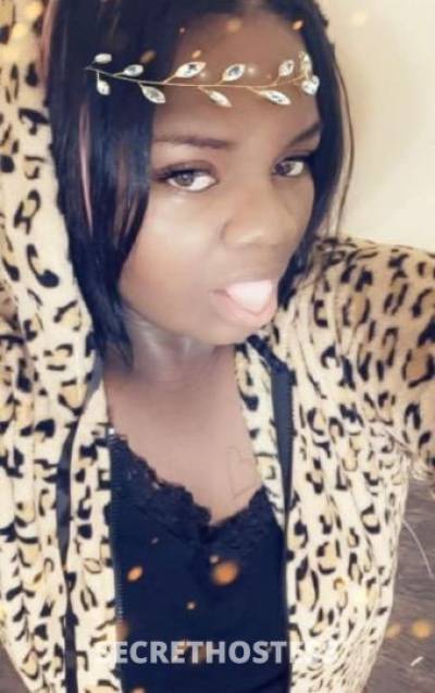 Juicy 21Yrs Old Escort Milwaukee WI Image - 7