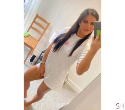 Laura 32Yrs Old Escort Coventry Image - 3