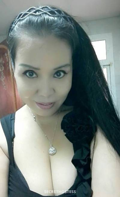 33 Year Old Thai Escort Muscat - Image 1