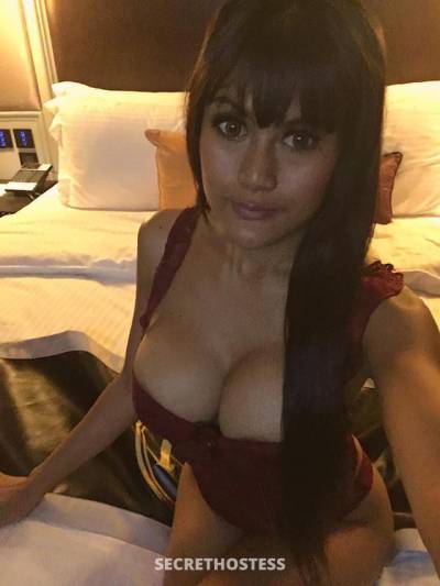 29 Year Old Thai Escort Bangkok - Image 2