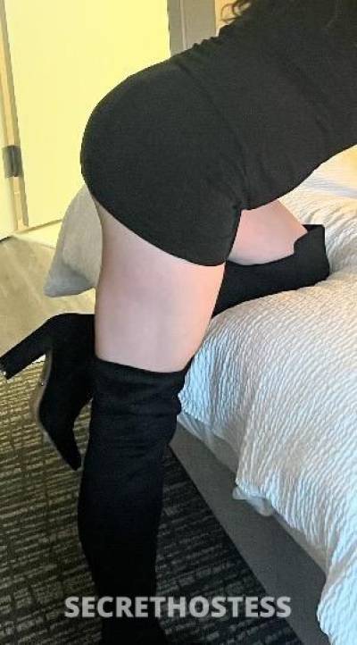 Sexy Milf That Knows What Shes Doing👅💦💋INCALL & in Edmonton