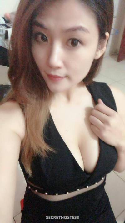 28 Year Old Asian Escort Abu Dhabi - Image 4