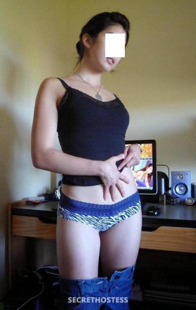 40 Year Old Asian Escort Bangkok - Image 2