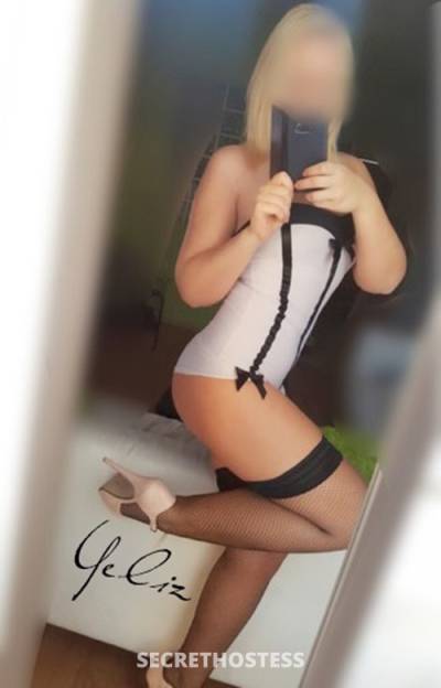 Pretty Blonde Turkish Female Escort Yeliz Contact Me in Istanbul